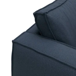 Agir 2 sits Soffa