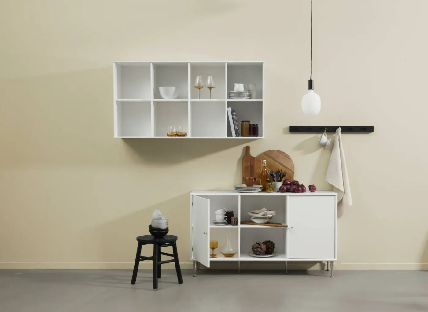 Mistral AV/Kubus/Classic 179 Ben till hylla grundmodul