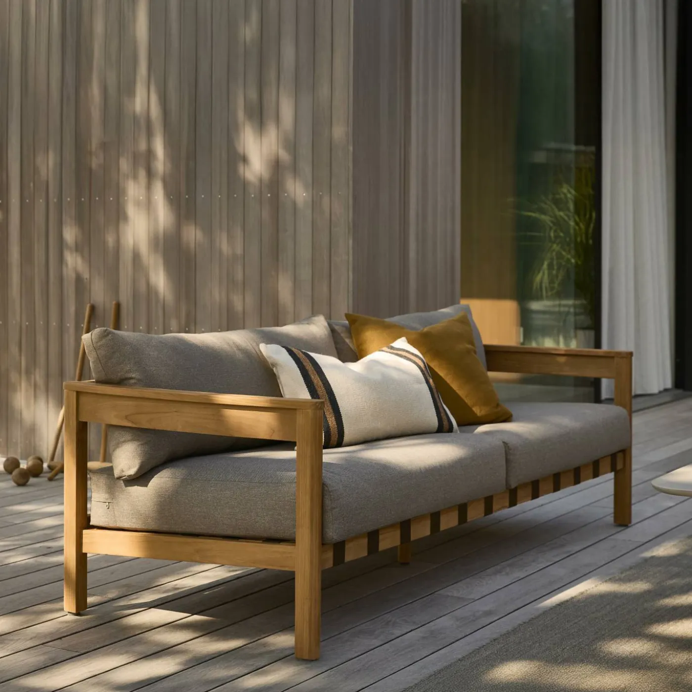 Saber Lounge soffa