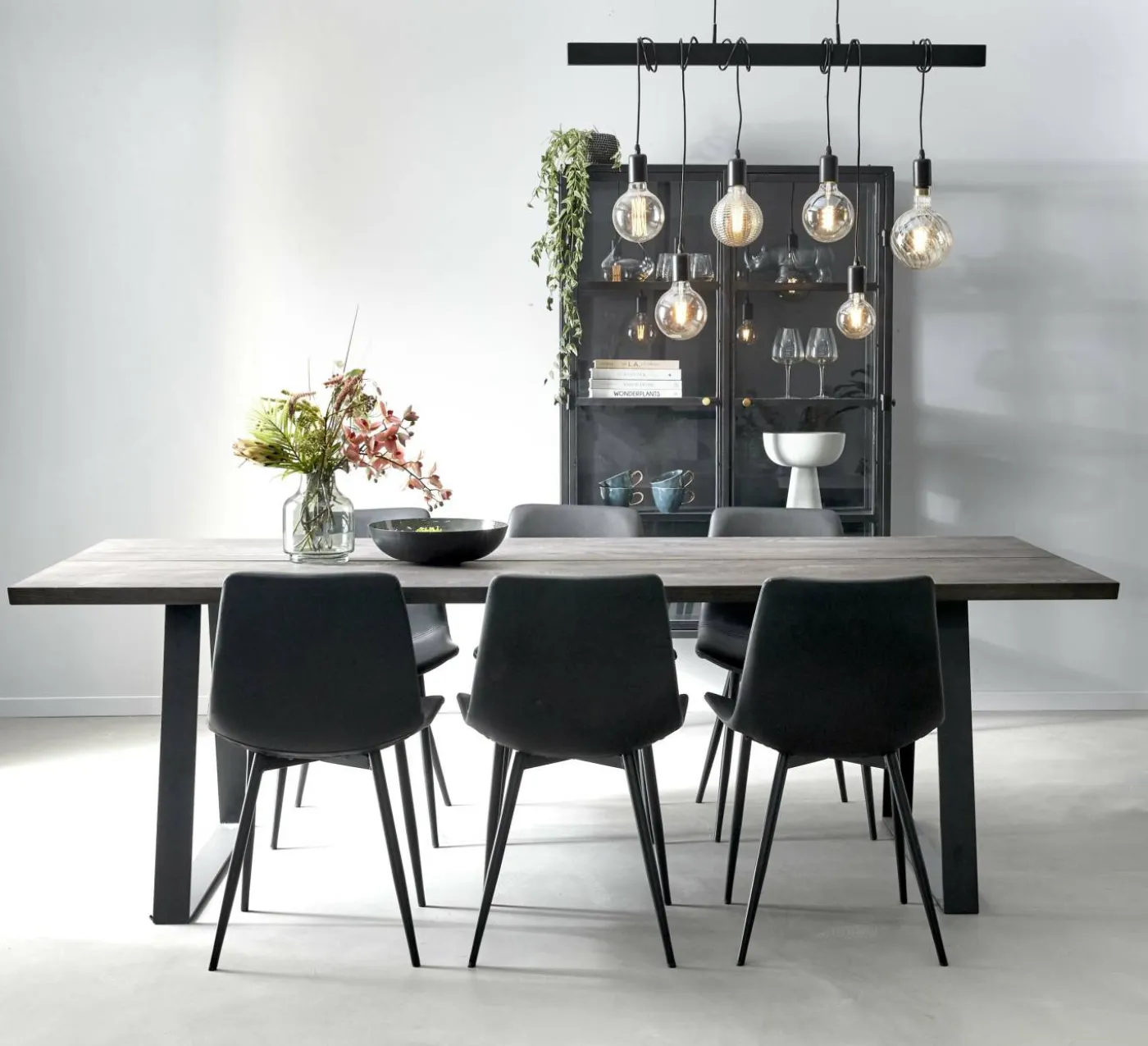 Timber Matbord 240 x 100 x 75 cm