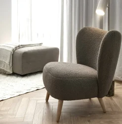 Valdis Lounge stol