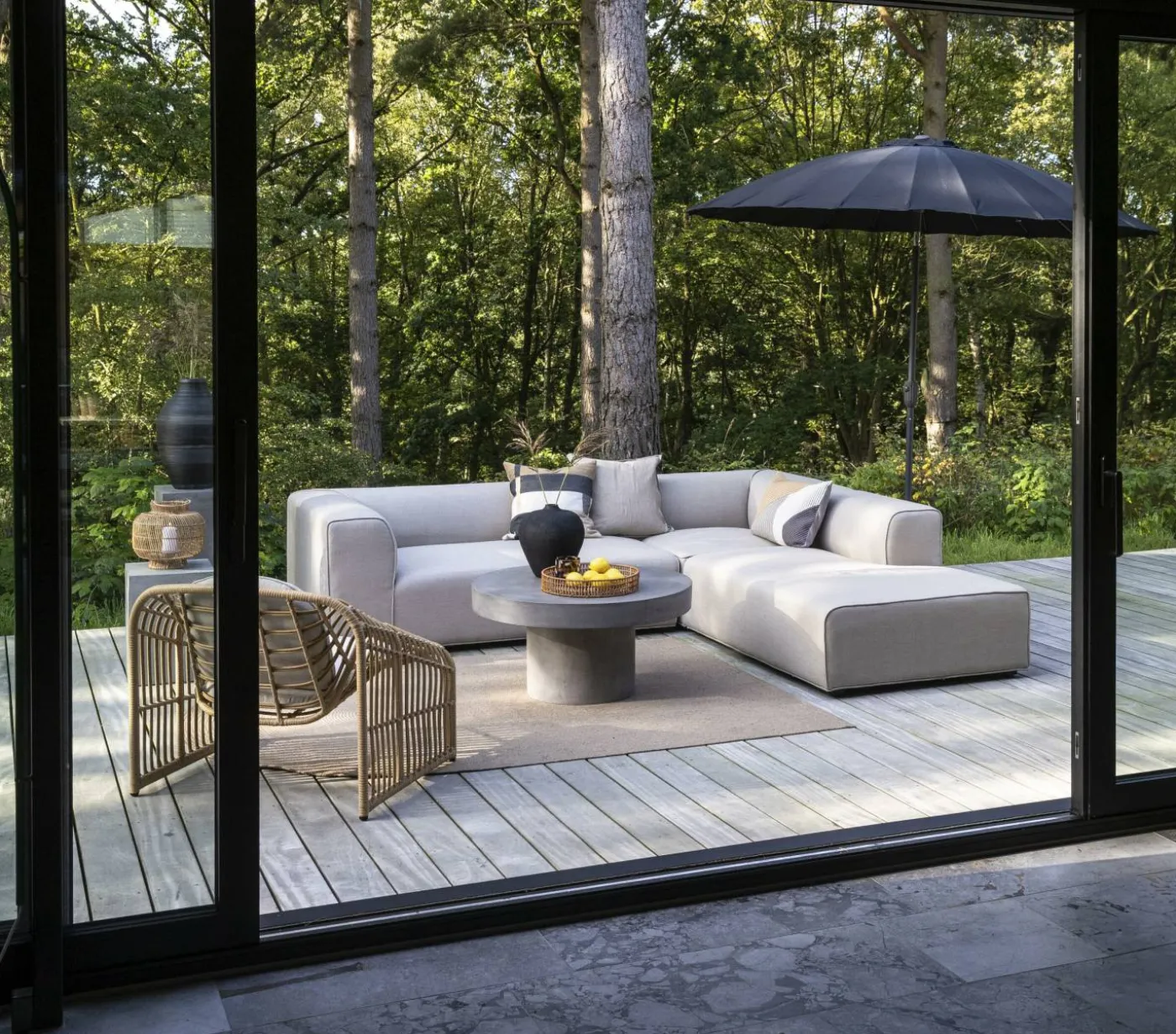 Vigo Loungebord 90 x 45 cm